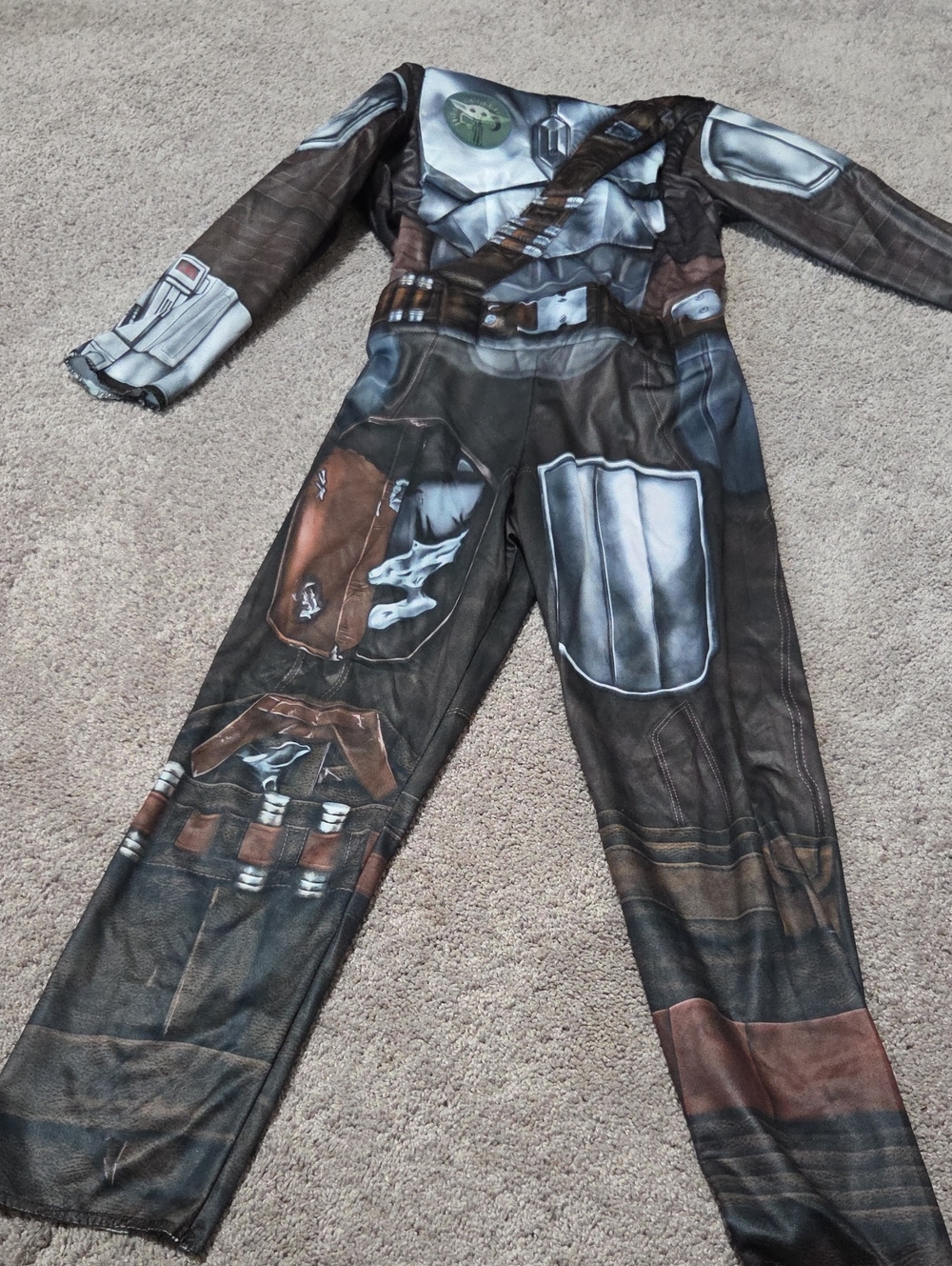 Rubies II Jazwares Star Wars The Mandalorian Youth Costume Jumpsuit, Kids Size M